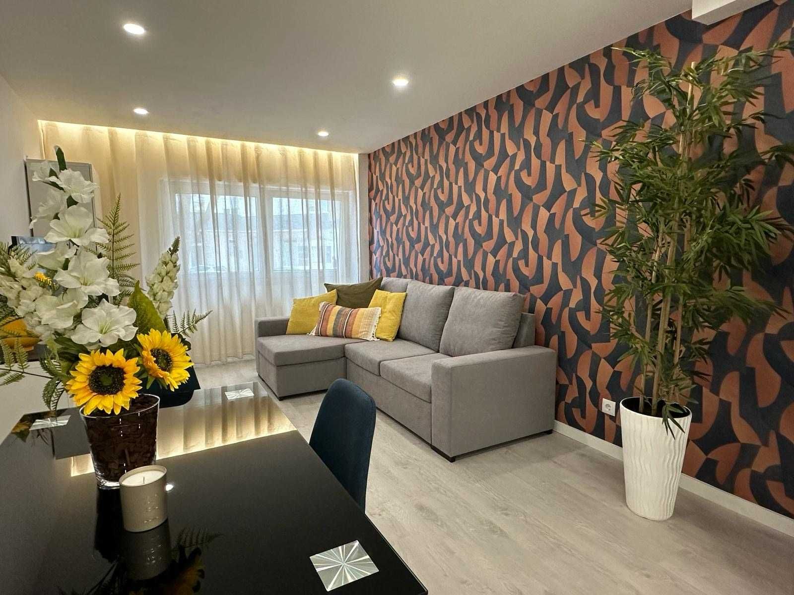 Apartamento T1 Remodelado e Mobilado — a 5 min da Praia!