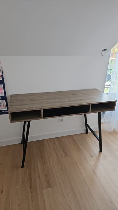 Sprzedam biurko 120cm
