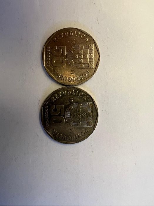 Moedas escudos 1 escudo bronze, 20 escudos, 25 escudos, 50 escudos