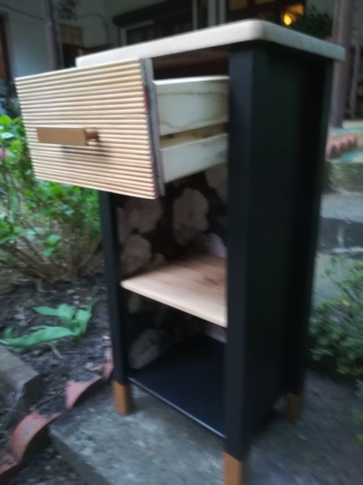 Szafka nocna komódka stolik DREWNO