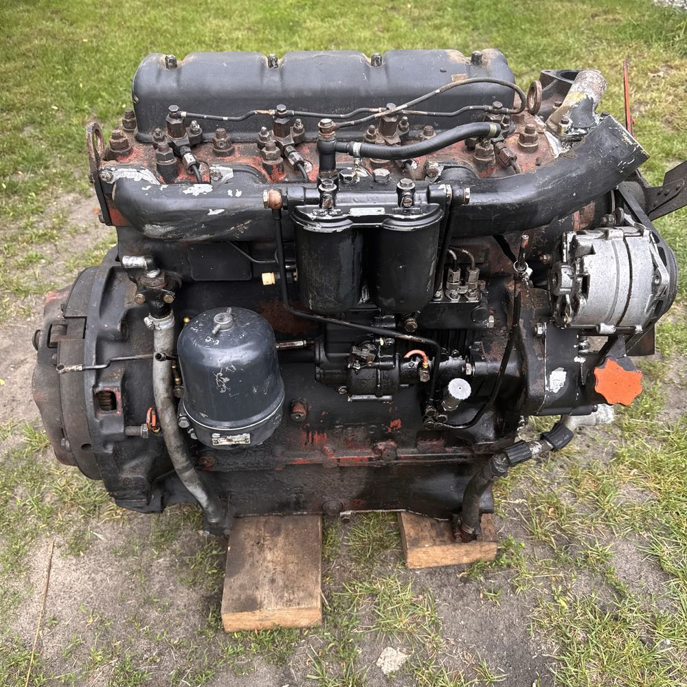 Silnik 4 cylindry Ursus/Zetor C-385,8011,8111,902,904,912,itp.