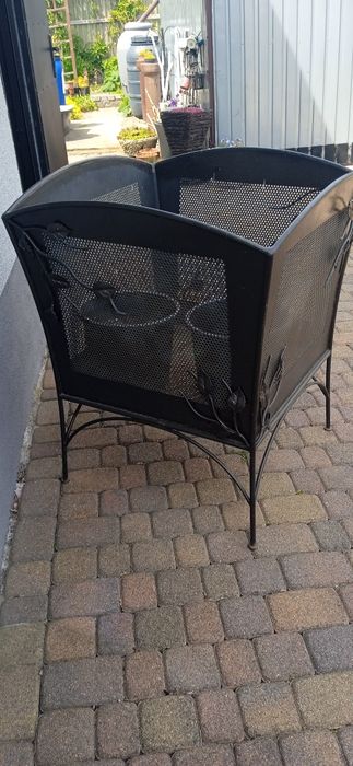 Kosz dekoracyjny go ogrodu,na tatas