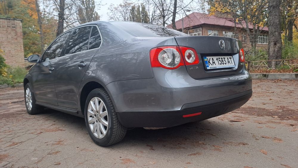 Продам Фольксваген Джета 2006 рік 2.0 FSI