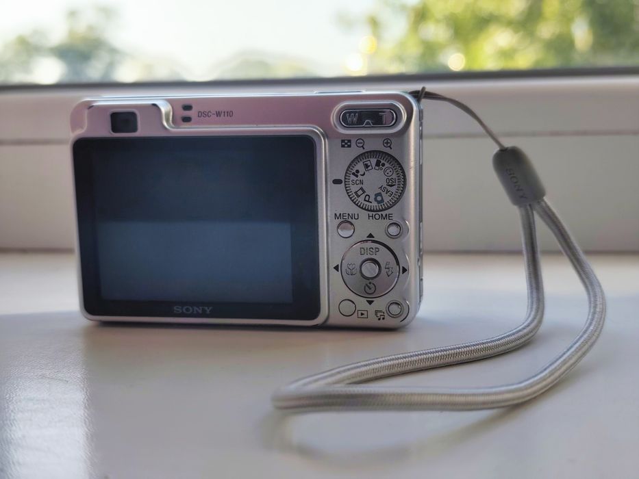 Мыльница Sony 7.2 megapixels