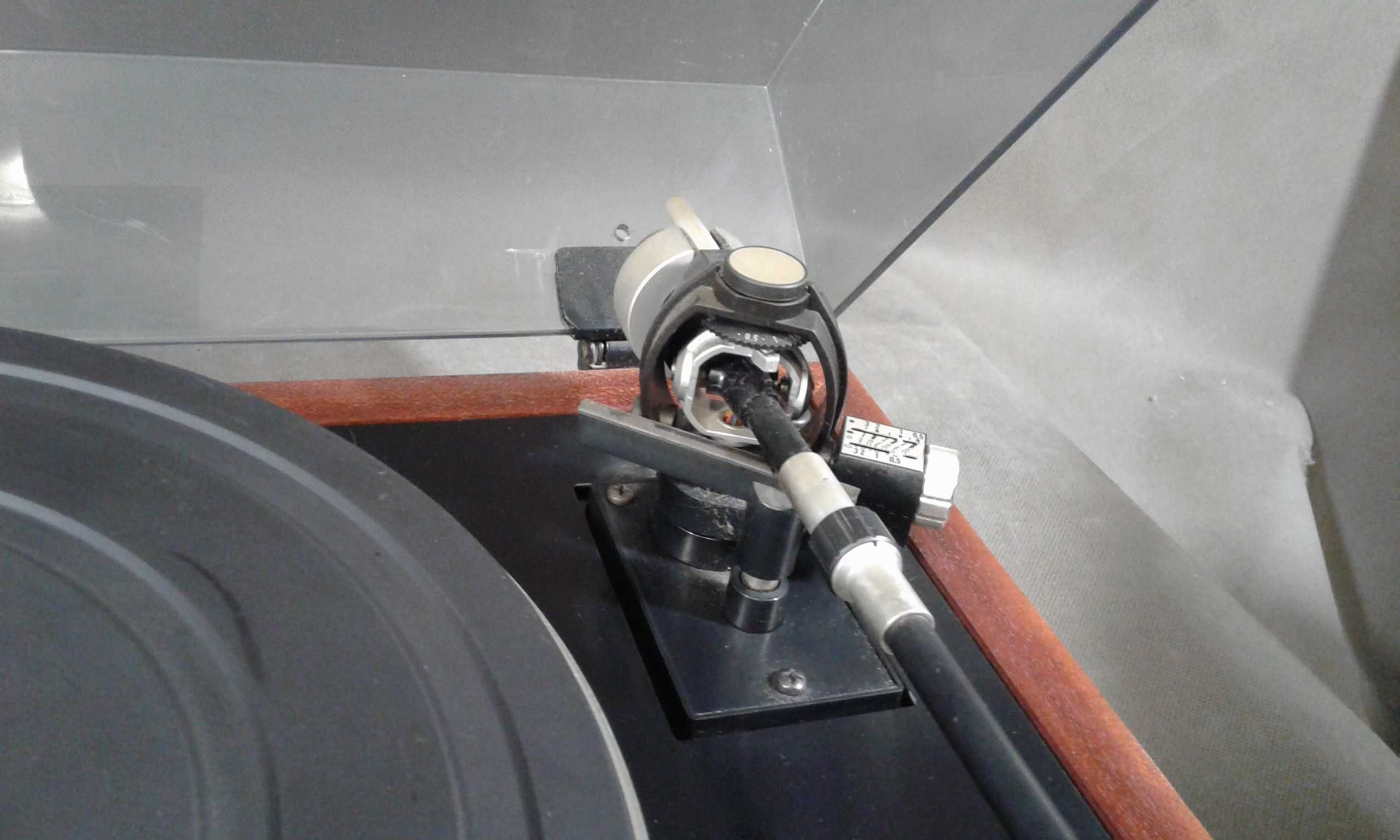 THORENS TD-147,gramofon stereo