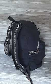 Plecak Tommy Hilfiger sportowy z paskami z logo stylowy męski damski
