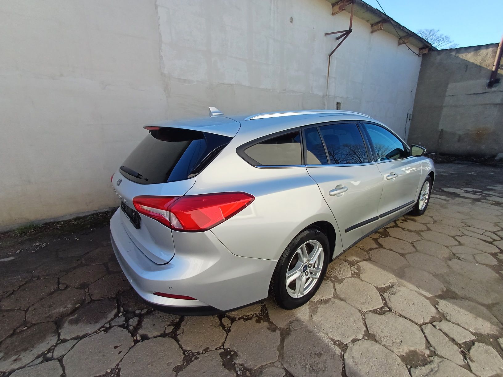 Piękny Ford Focus 2019r 1.5hdi 120 KM 6 biegów navi led potwie przebie