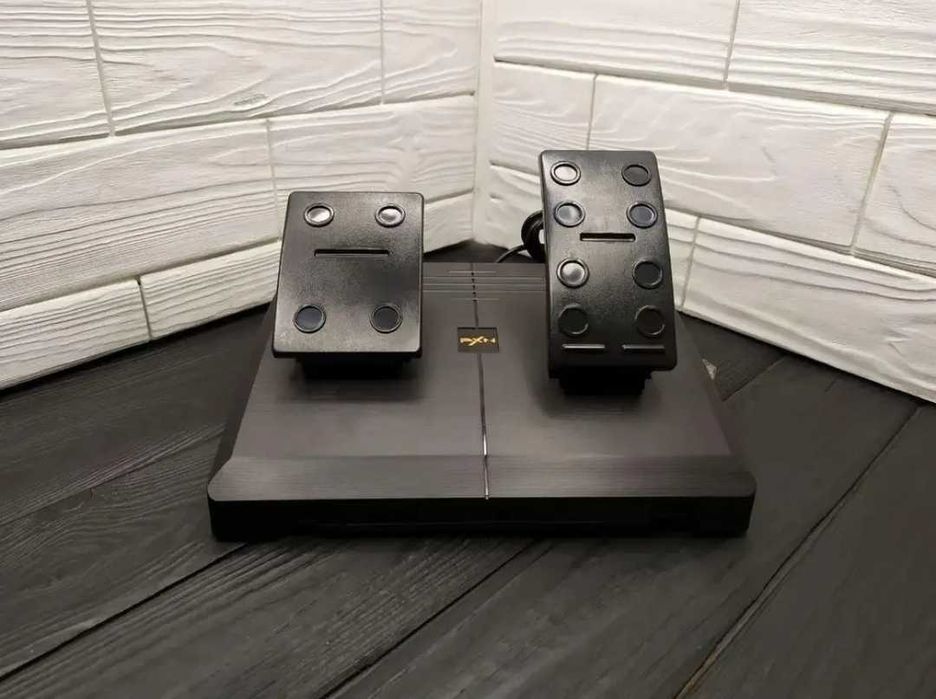 Продам руль для игр на пк ps4 автомат коробка вибрация поворот на 180