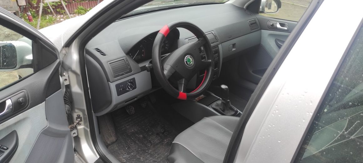 Skoda Fabia 1.4MPI 2001r
