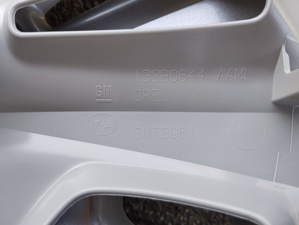 Kołpak Opel 15" 133-644 nowy cena za sztukę