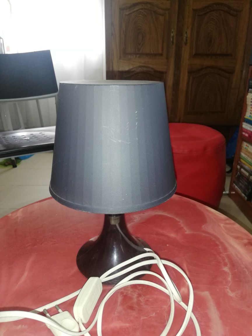 Candeeiro de mesa
