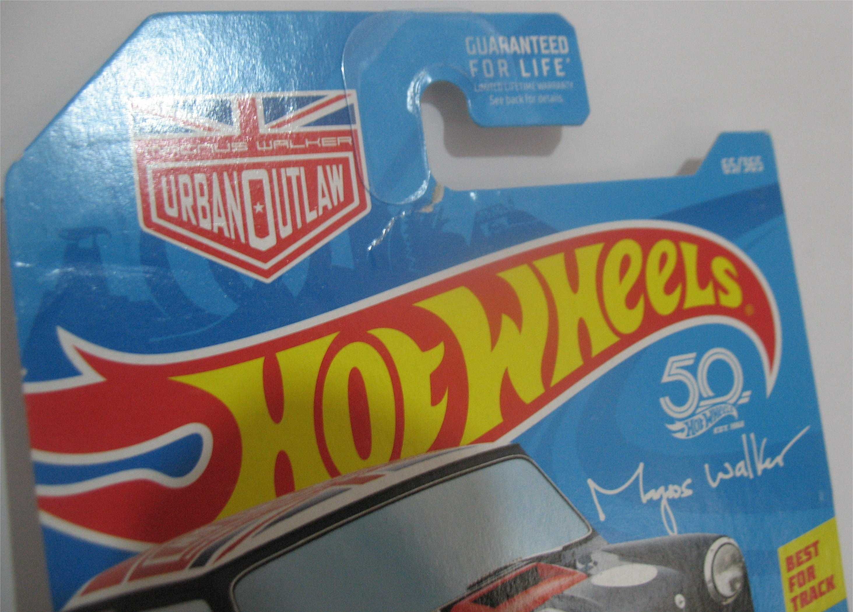 Hot Wheels - Morris Mini - Magnus Walker (cartão longo - 2018)