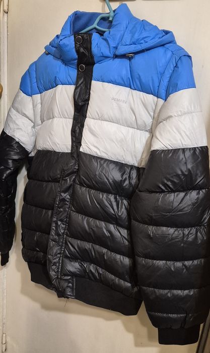 Продам куртку мужскую жилетку