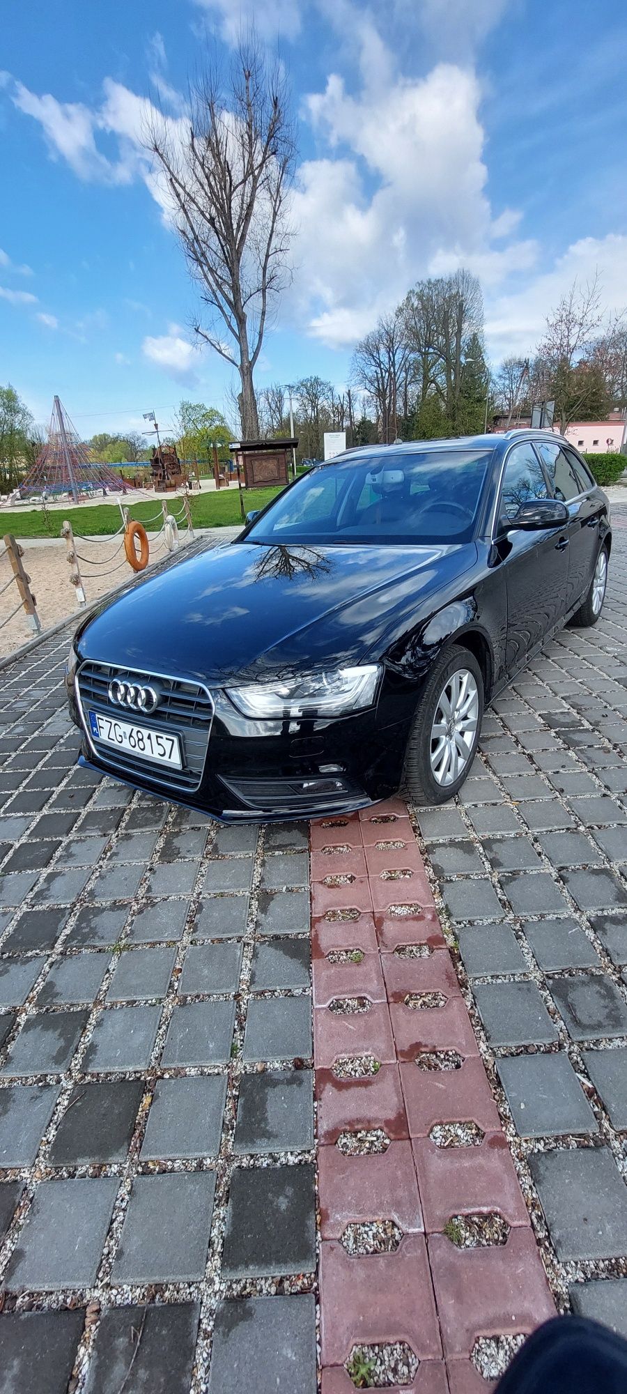 Audi A4 B8 2012 2.0 automat