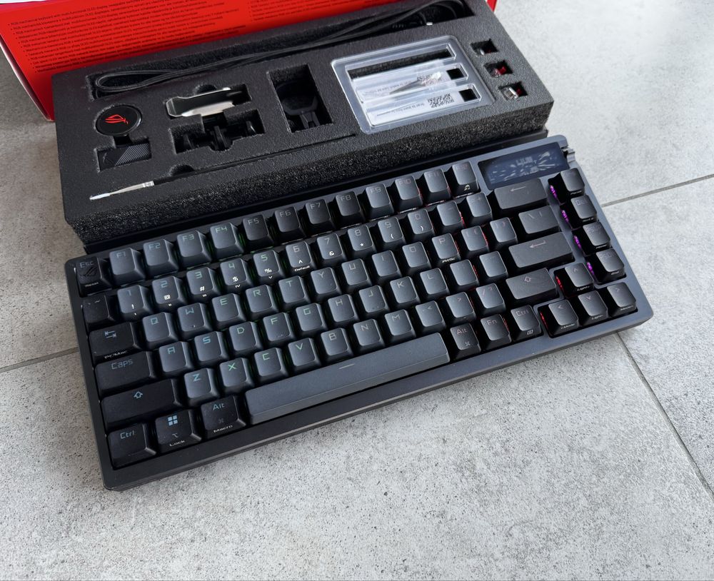 Клавіатура Asus Rog Azoth Black Edition | ROG NX Red swithes