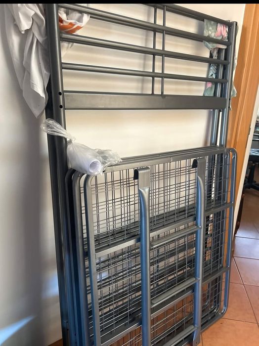 Beliche em metal com Colchões