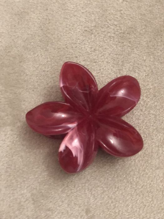 Чудові, якісні заколки!