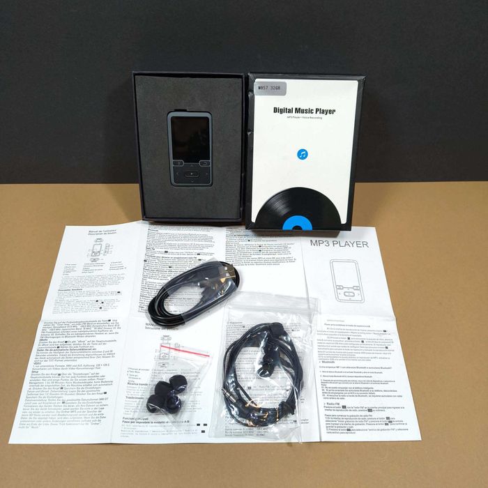 Mp3 плеєр мп3 с экраном и блютузом для музыки Hi-Fi 32Gb с клипсой
