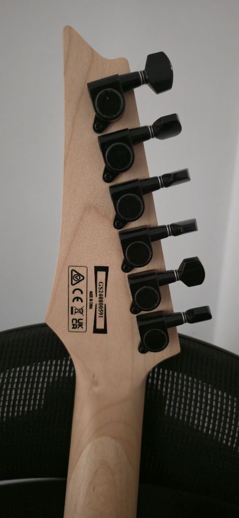 Guitarra ibanez gio