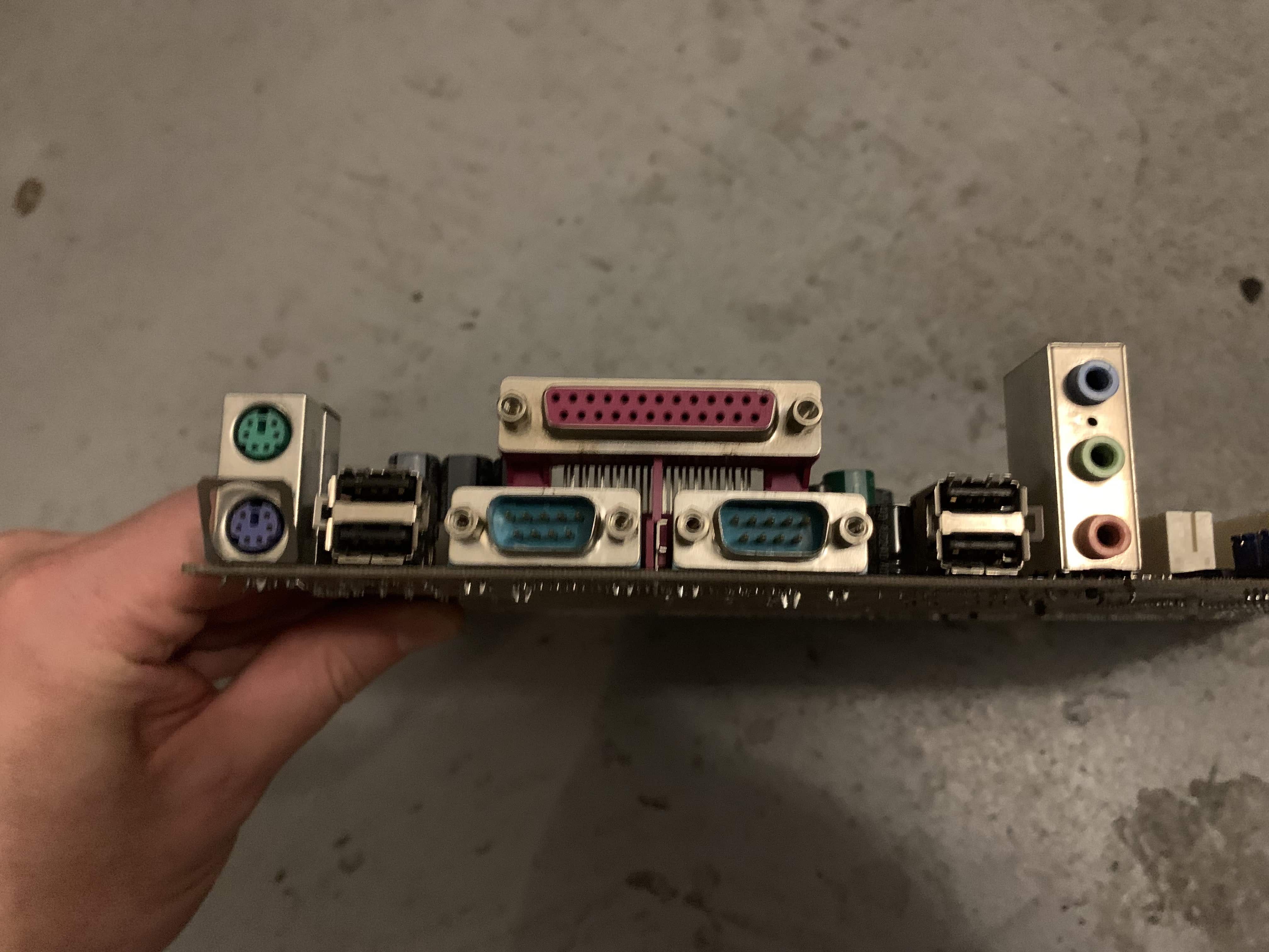 płyta główna ASUS P4B533 Socket 478 - stan nieznany