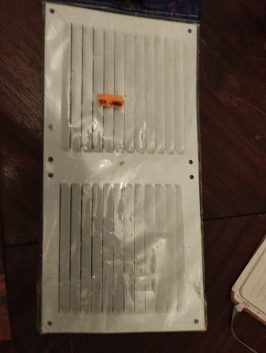 Grelha metálica para portas e armários