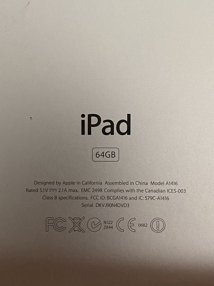 Apple iPad third generation Wi-Fi model 64GB MD330J/A WHITE