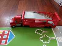 Camião transportador Faisca Mcqueen