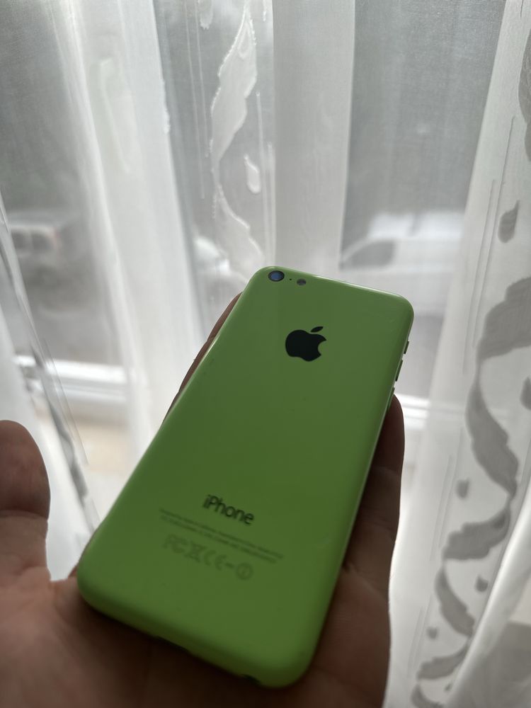 Iphone 5 c зелений