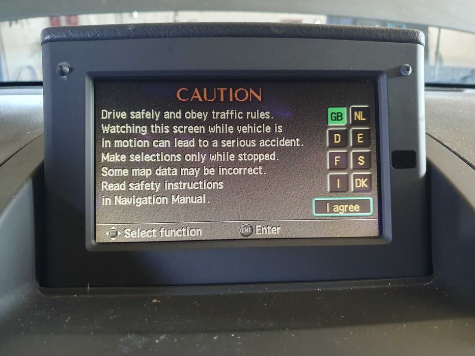 Wyświetlacz nawigacja Toyota Avensis t25 2 II sprawny