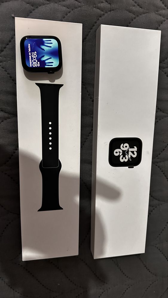 Do negocjacji sprzedamApple Watch SE