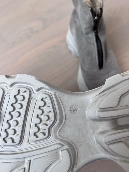 Зимові сапоги 36 р