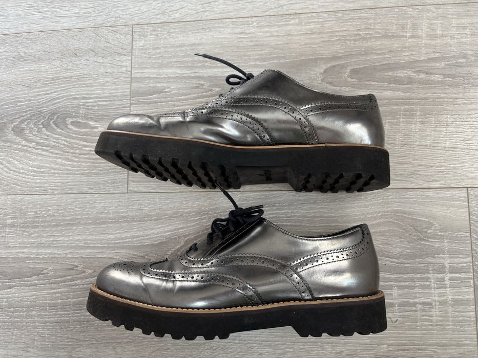 Оксфорди, туфлі, кеди  Hogan