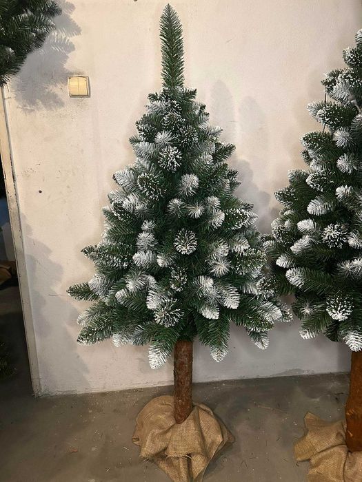 NOWA choinka sztuczna na pniu 180cm sosna z białymi końcówkami 180cm