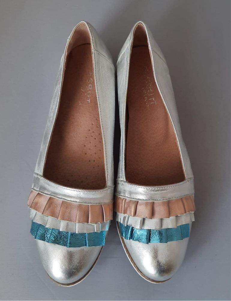 Nowe buty skórzane Eksbut rozm39