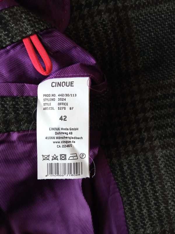 Cinque damski ciepły płaszcz w kratę wełna r 42