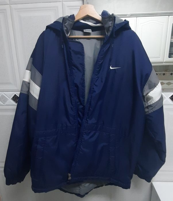 Casaco Impermeável em Ótimo Estado - Nike