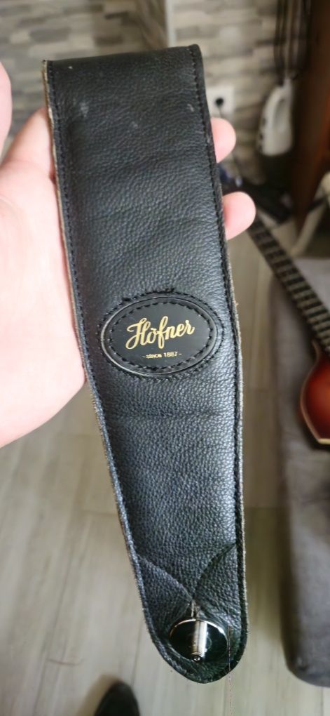 Hofner Beatle Bass + case