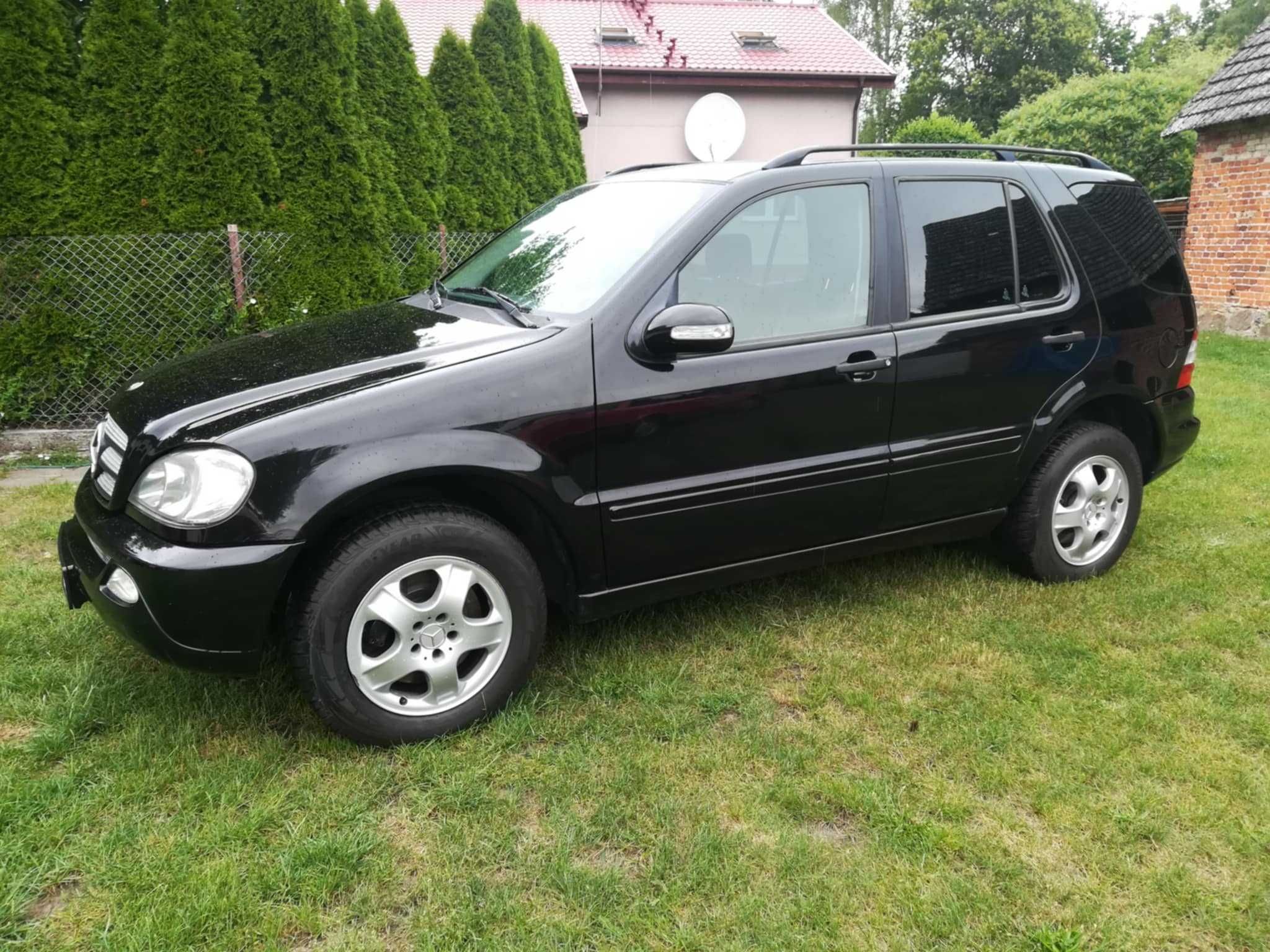 Mercedes ML 270CDI MANUAL