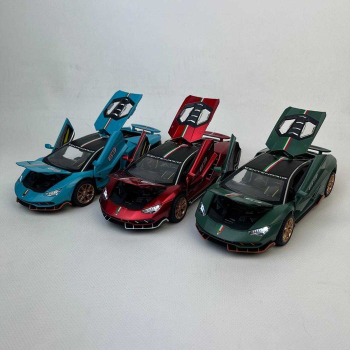 Металева Колекційна модель 1:24 Lamborghini  з підсвіткою фар, звуком