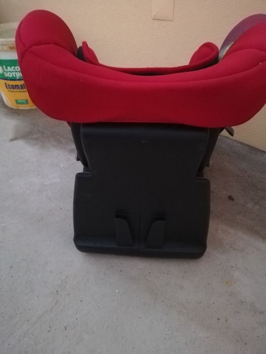 Cadeira de bebé Chico para o carro