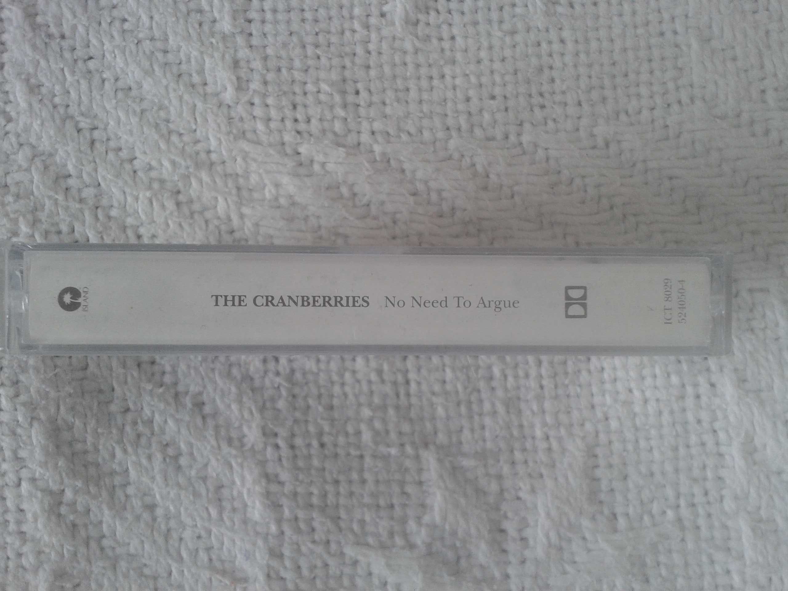 Sprzedam oryginalną kasetę magnetofonową zespołu The Cranberries