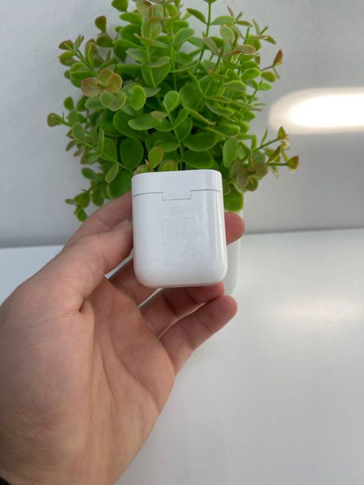 Зарядний кейс для навушників Xiaomi Mi TWSEJ01JY