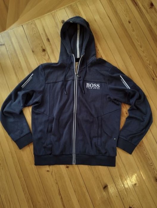 Зипка hugo boss L size