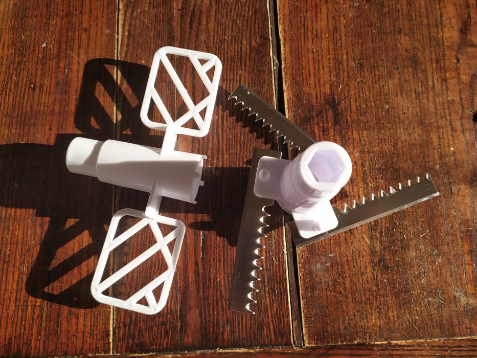 Ręczny wielofunkcyjny robot kuchenny 4w1