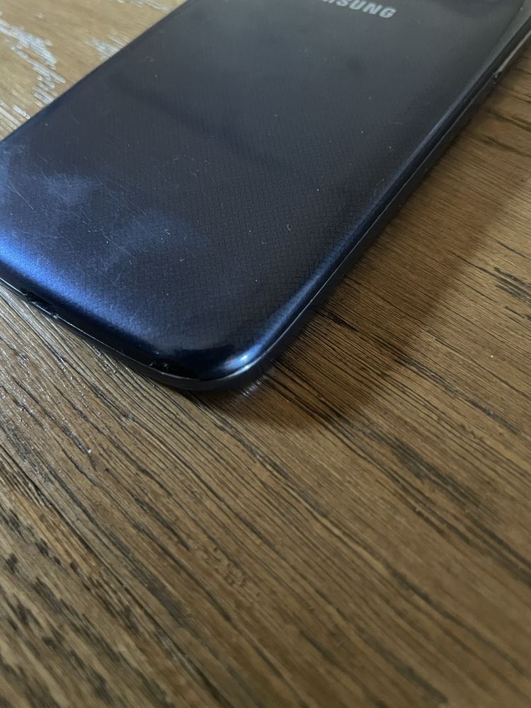 Samsung GT-I8260