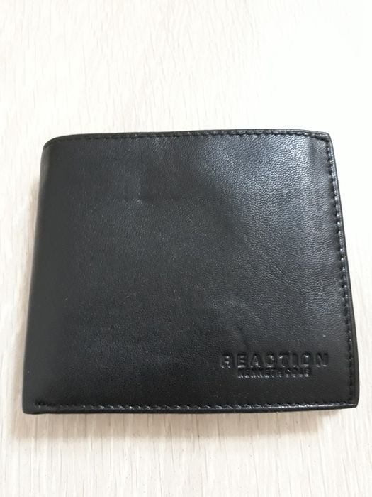 Portfel z naturalnej skóry KENNETH COLE REACTION
