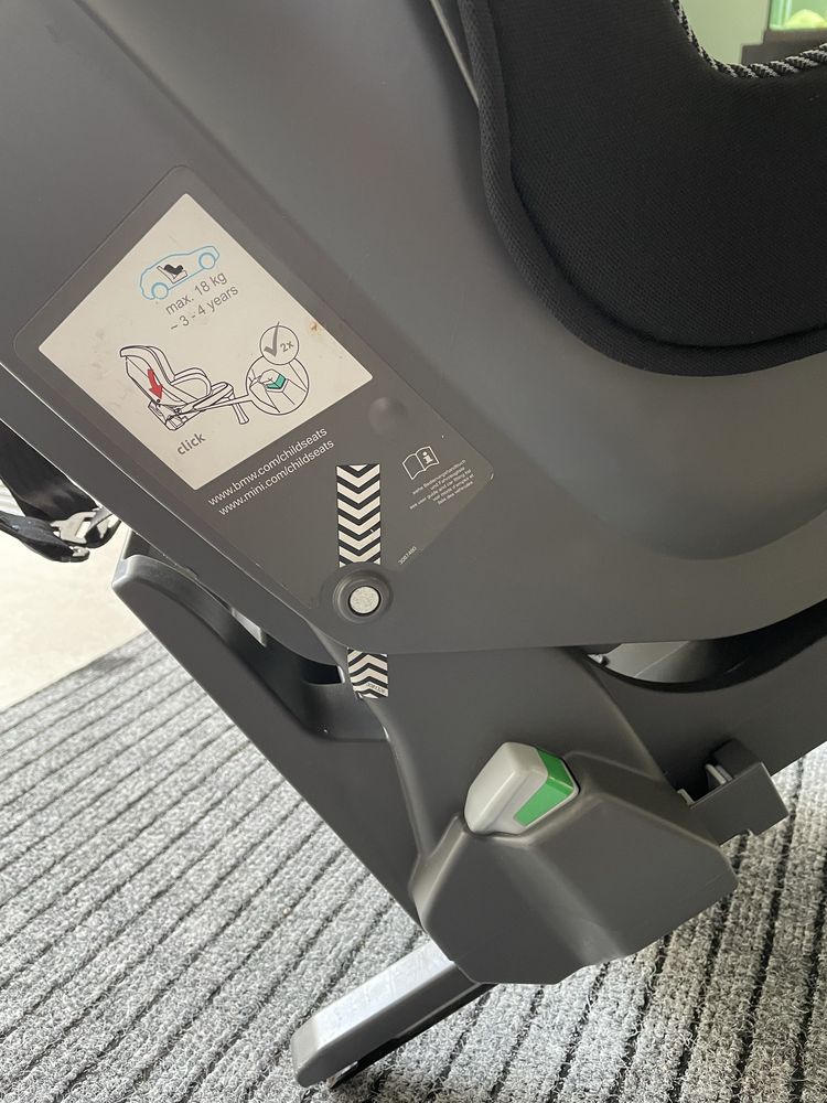 Cadeira Auto para criança (com isofix, marca BMW)