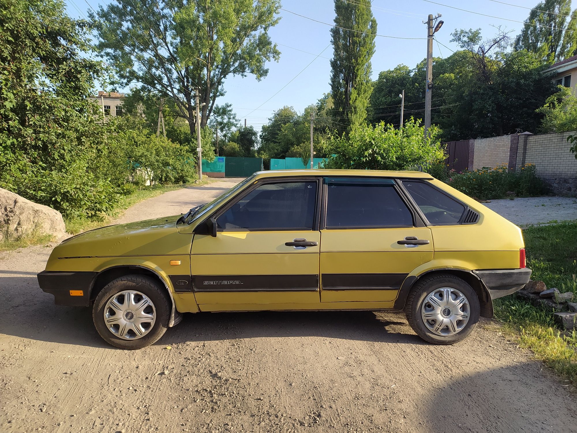Продам ВАЗ 2109.