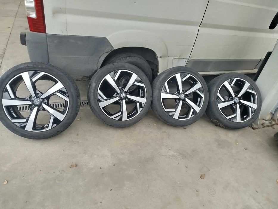 Koła do Nissana Qashqai 19cali Continental