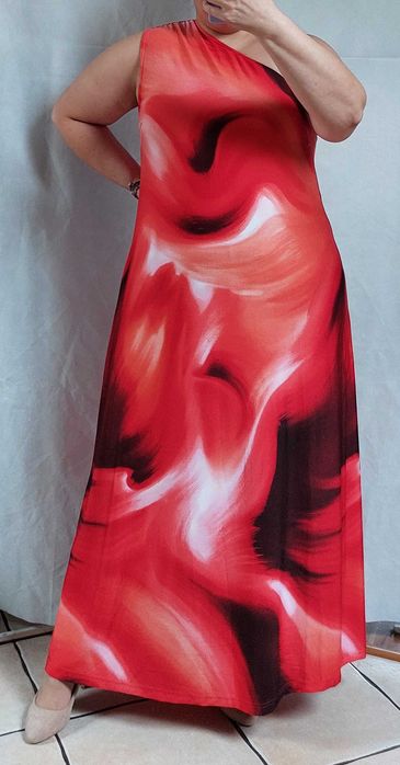 Nowa tuszująca sukienka maxi długa Bonprix 44/46